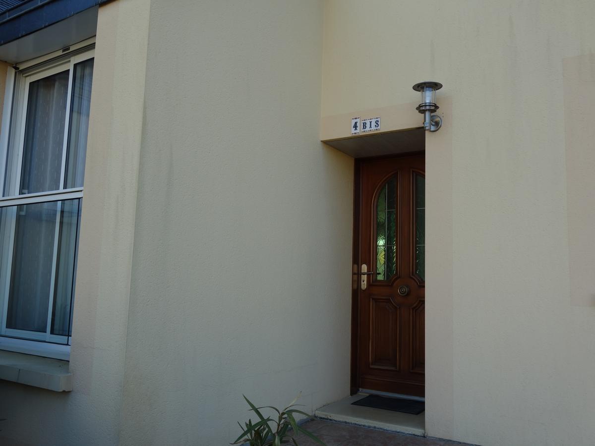 Aux Portes de Rennes Ch. d'hôtes Chartres-de-Bretagne Exterior foto